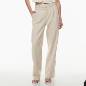Aritzia The Effortless Pant- Crepette sz 8